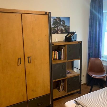 Doppelzimmer เบนส์ไฮม์ ภายนอก รูปภาพ